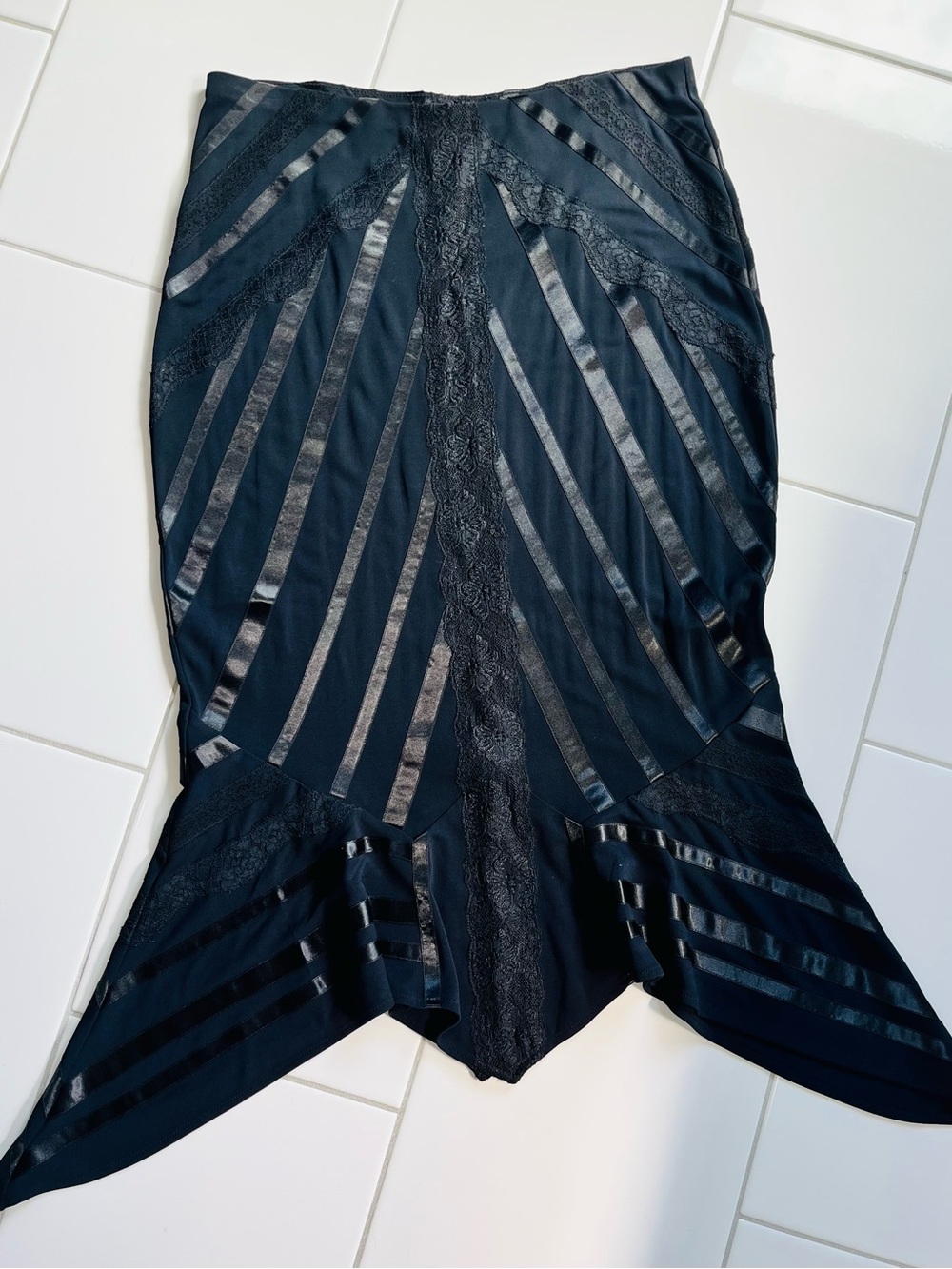 Express Black Asymmetrical Skirt - Picture 3 of 9